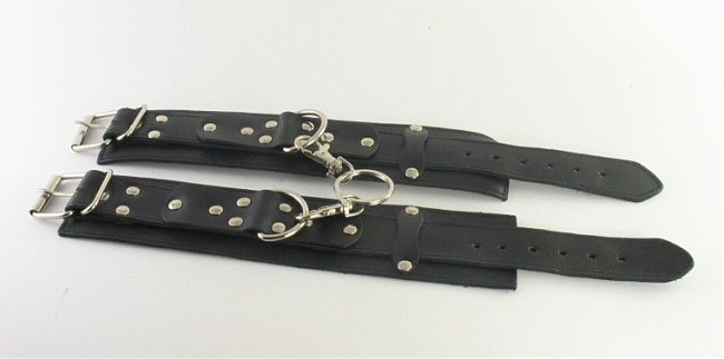     () Cuffs For Legs LC-1