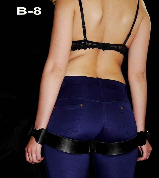 B-8