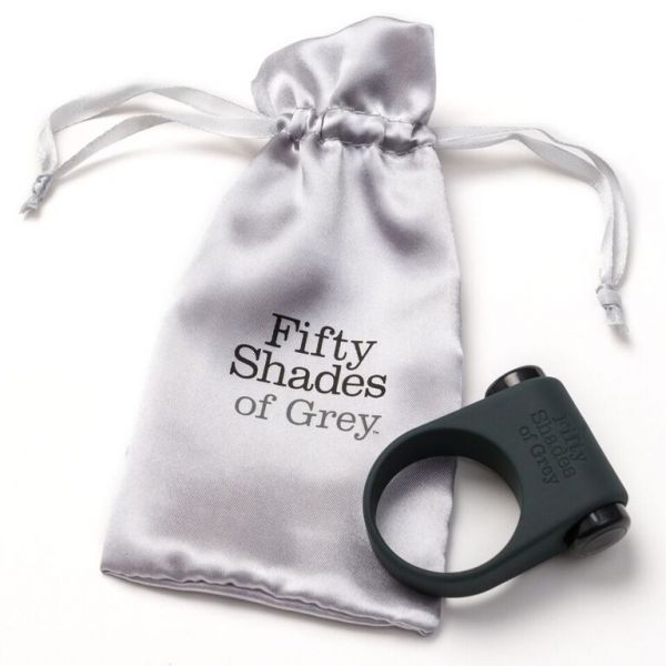   « , » Fifty Shades of Grey