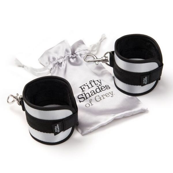   « » Fifty Shades of Grey
