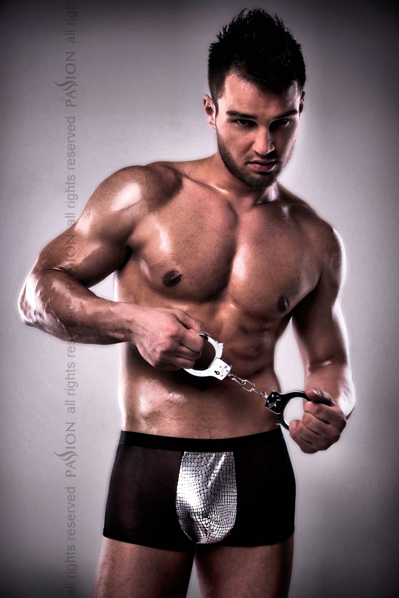    Passion 002 SHORT
