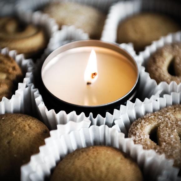    Sensations Massage Candle, 35 .