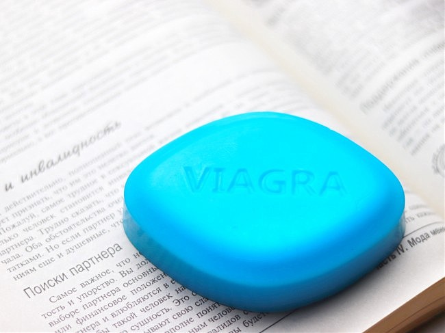    V_I_A_G_R_A  