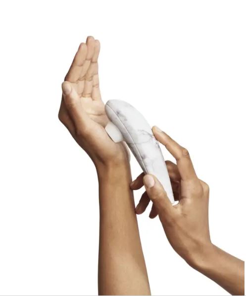    Womanizer Marilyn Monroe White Marble