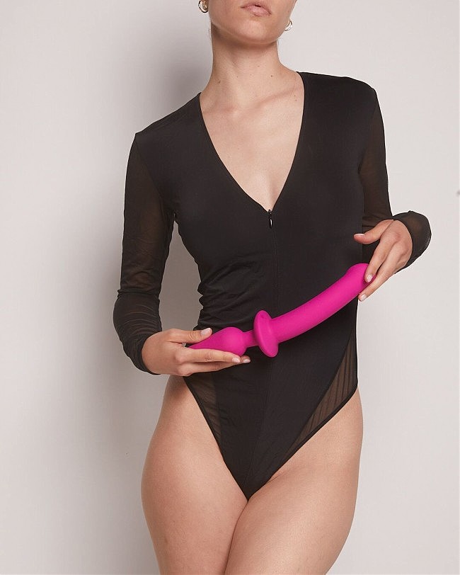      Strap-On-Me SWITCH PLUG-IN SEMI-REALISTIC DILDO