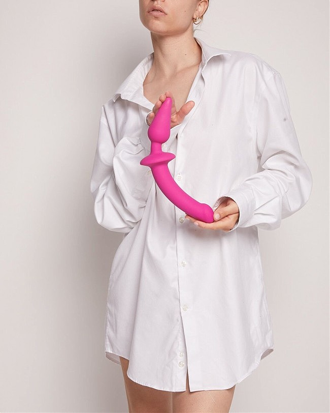      Strap-On-Me SWITCH PLUG-IN SEMI-REALISTIC DILDO