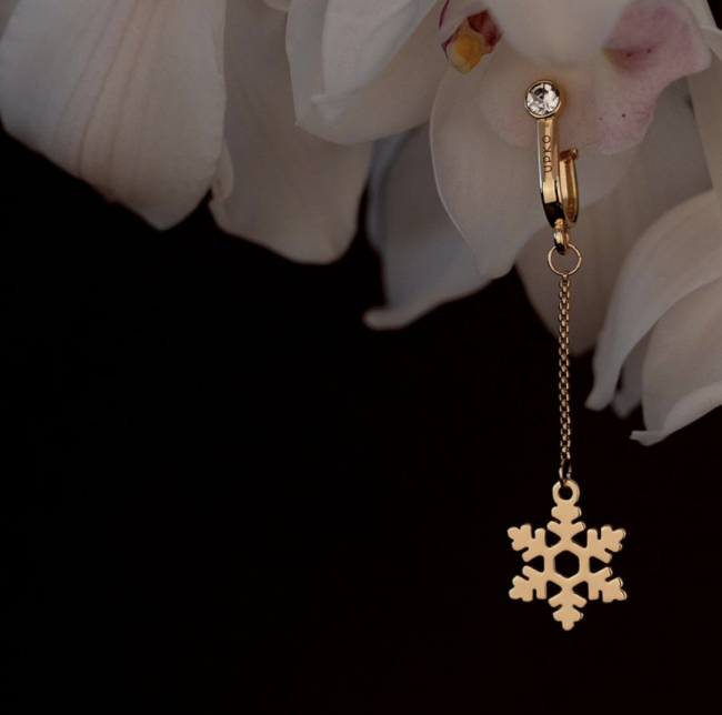       non-pierced clitoral jewelry dangle with snowflake UPKO