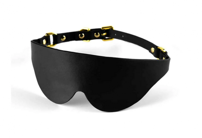    Blindfold UPKO c  , 