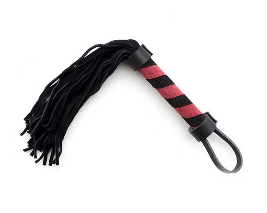 ������� DS Fetish Leather flogger M black