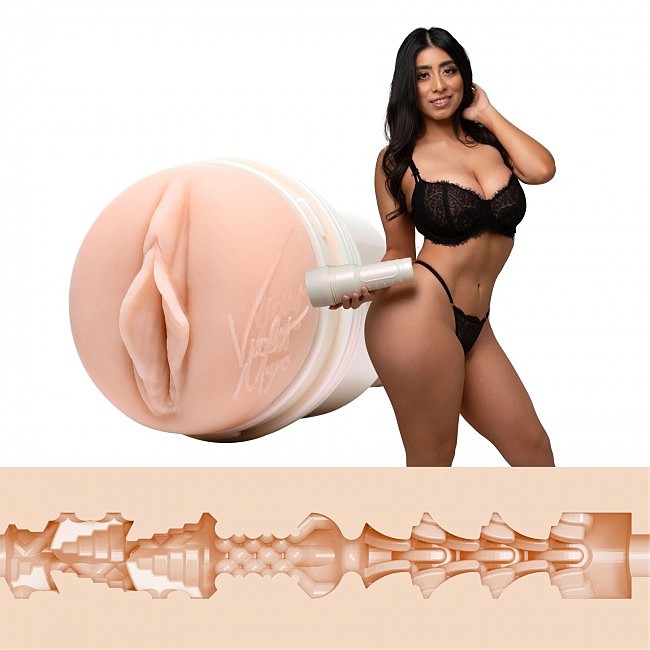  Fleshlight Girls: Violet Myers