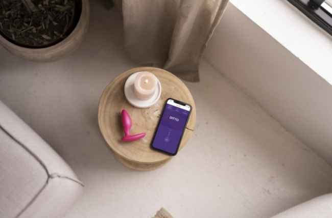  - We-Vibe Ditto+ Cosmic Pink