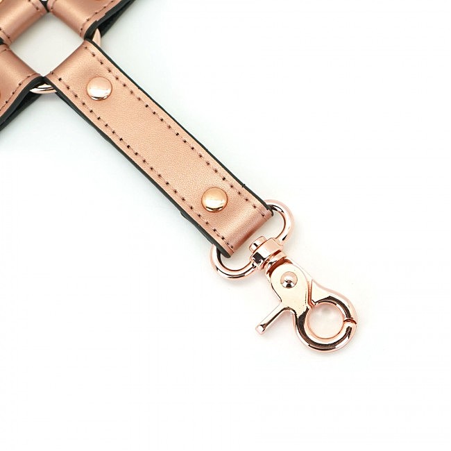   Liebe Seele Rose Gold Memory Hog Tie