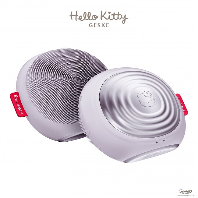       GESKE Sonic Thermo Facial Brush 51 by Hello Kitty purple
