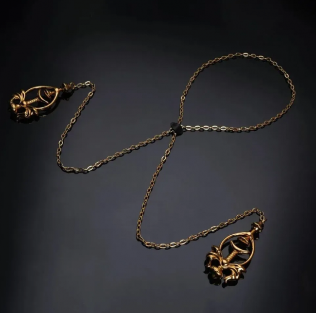    UPKO Pulling Chain Nipple Clamps  -, 