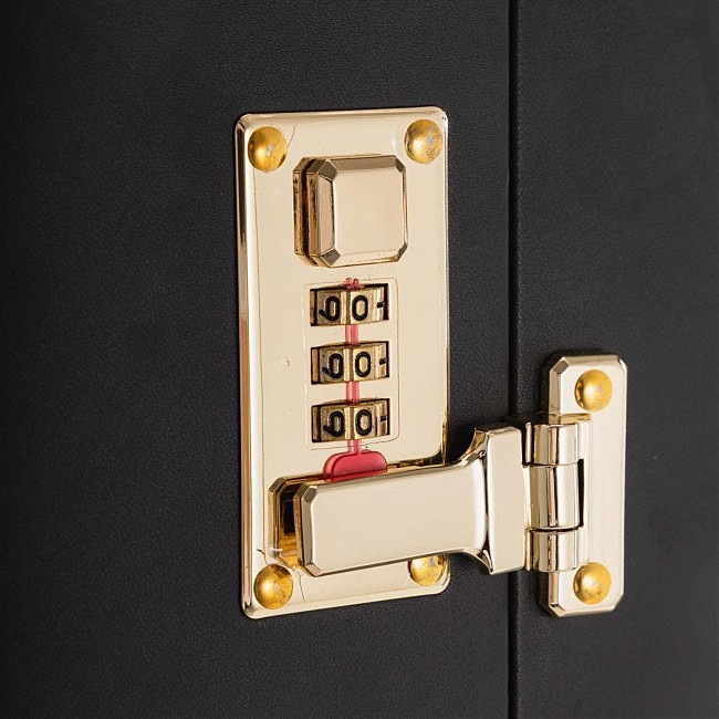 - LOCKINK All-in-1 BDSM Play Kit 