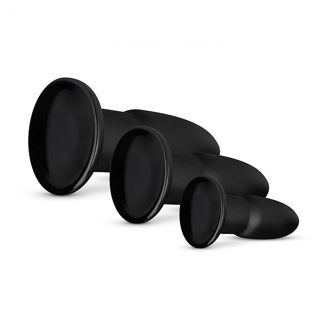    BUTTR — Cluster Bombs Anal Training Set