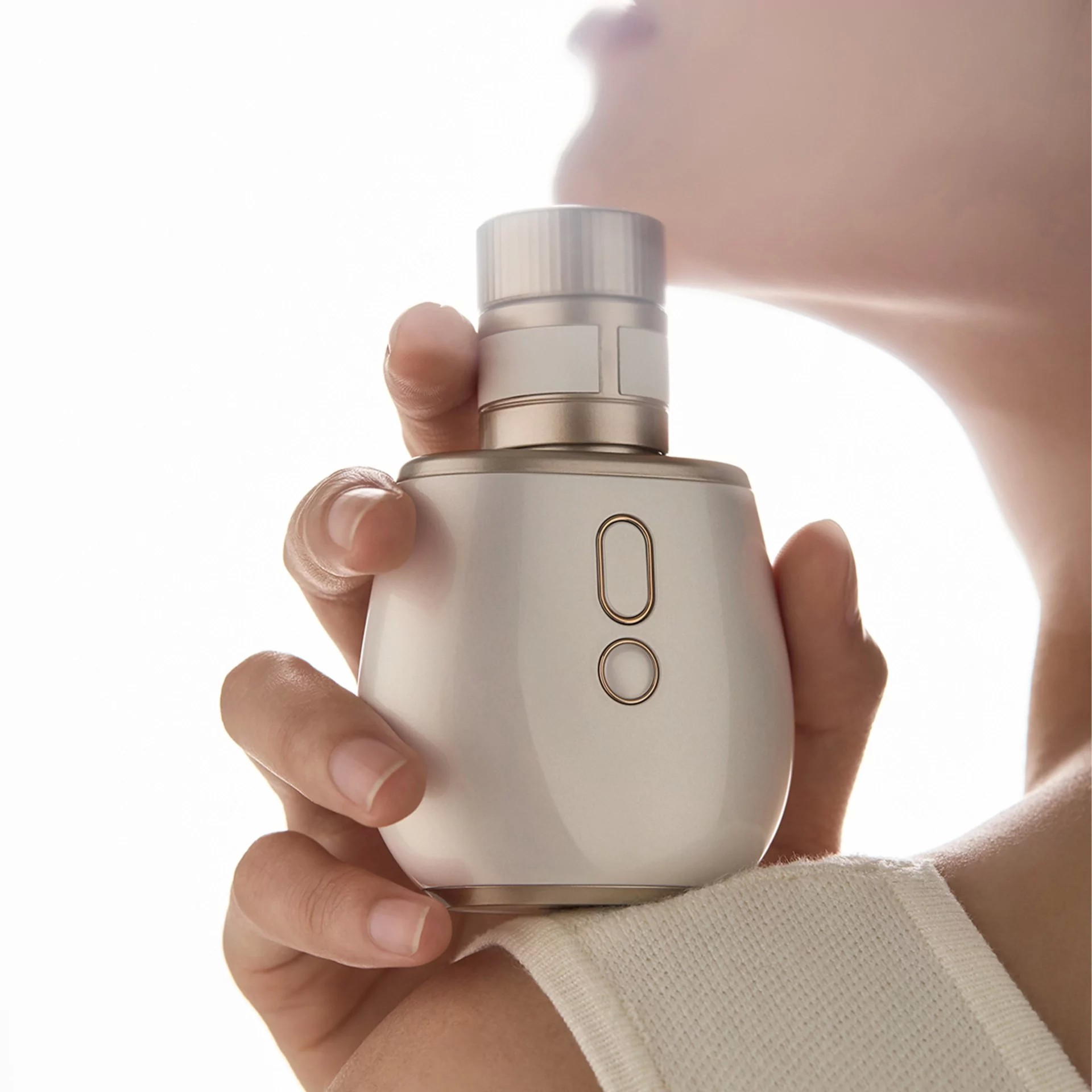     BeYourLover Aromia,   , 