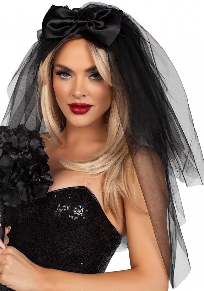 	  Leg Avenue Tiered bridal veil O/S Black   
