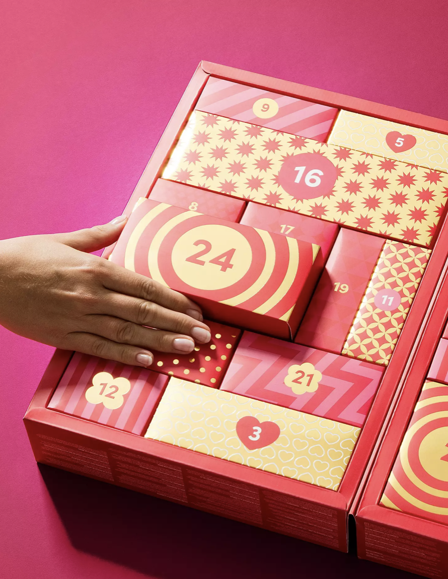 -   Lovehoney X Womanizer We-Vibe Couples Advent Calendar 2025 (24 )